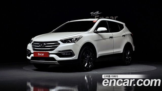 Hyundai Santafe 2017 — photo 1