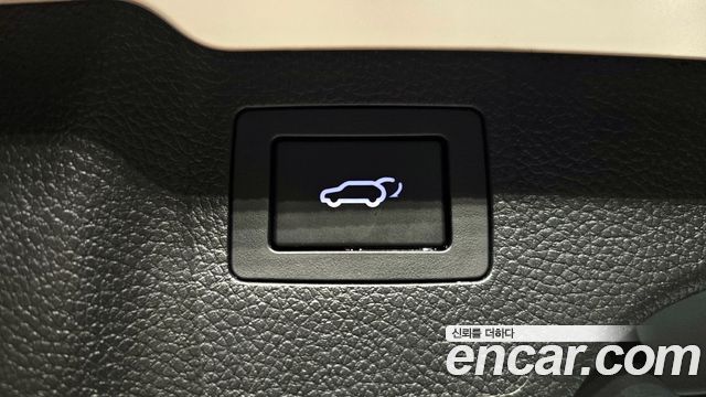 Hyundai Santafe 2017 — photo 20