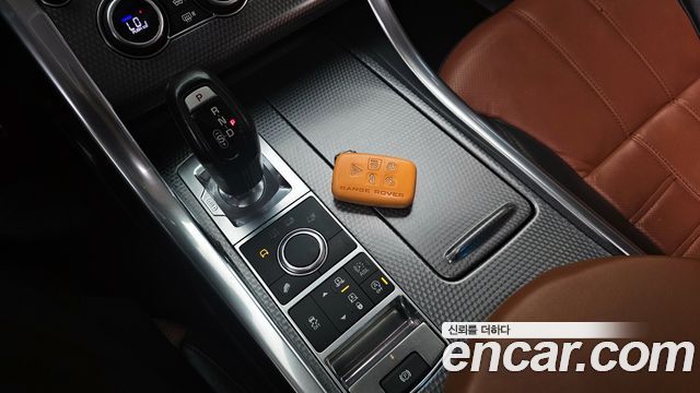 Land Rover Range Rover Sport 2016 — photo 9