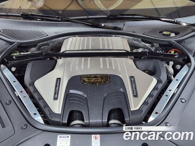 Porsche Panamera 2018 — photo 5
