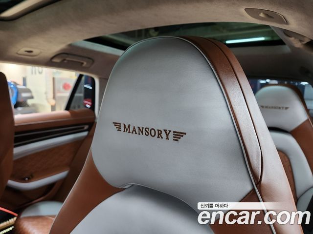 Porsche Panamera 2018 — photo 12