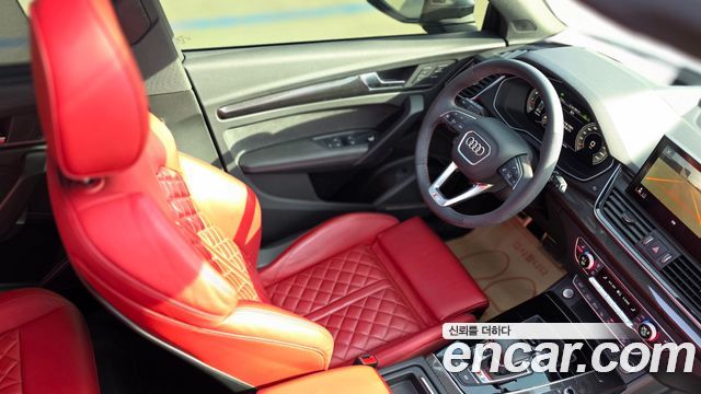 Audi SQ5 2022 — photo 8
