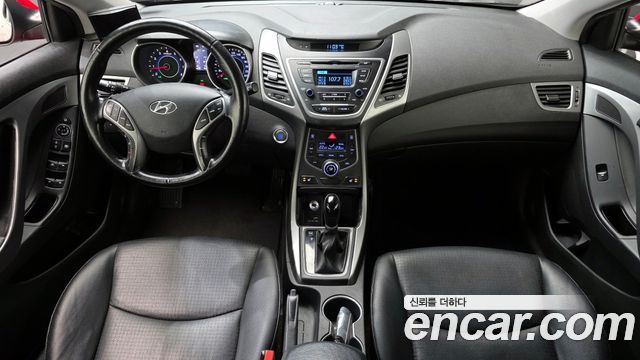 Hyundai AVANTE 2014 — photo 7