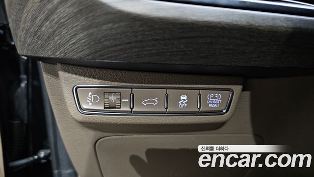 Kia K8 2022 — photo 13