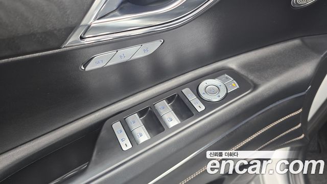 Genesis GV80 2023 — photo 14