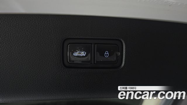 Genesis GV80 2023 — photo 20