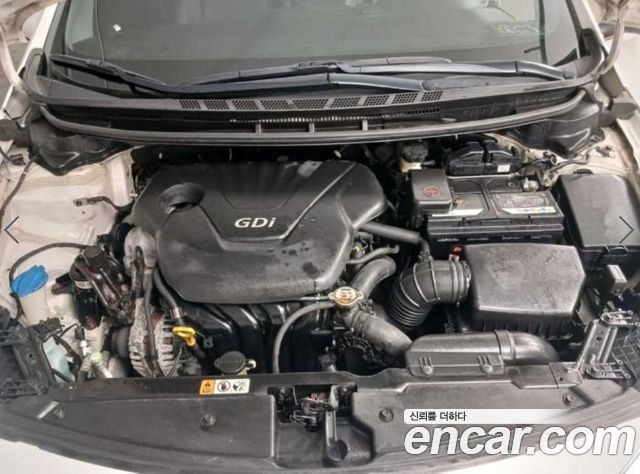 Kia K3 2013 — photo 12
