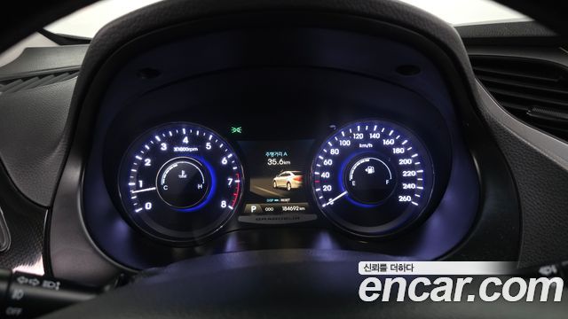 Hyundai Grandeur 2012 — photo 8