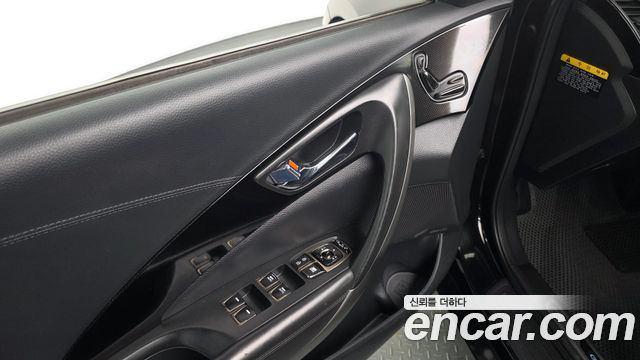 Hyundai Grandeur 2012 — photo 17