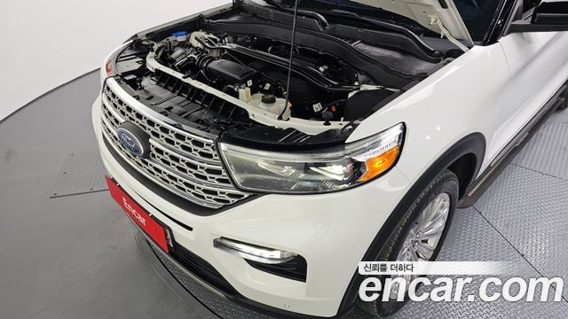 Ford Explorer 2020 — photo 6