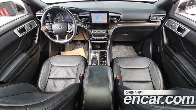 Ford Explorer 2020 — photo 7