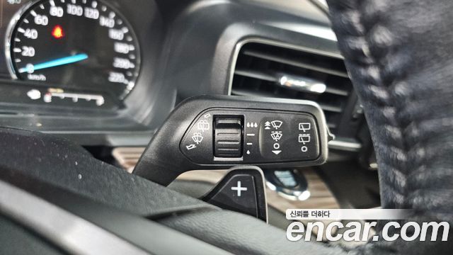 Ford Explorer 2020 — photo 13