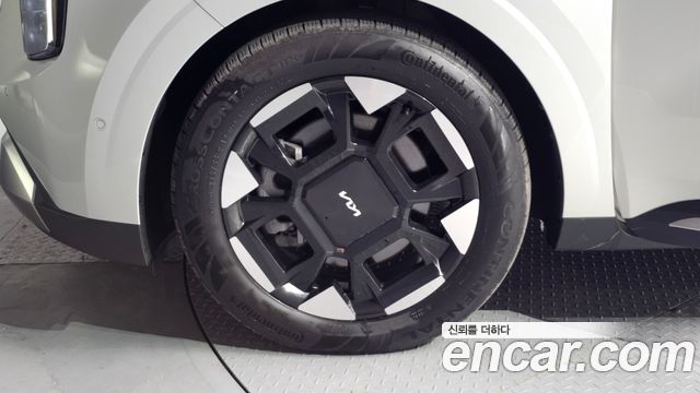 Kia Canival 2024 — photo 5