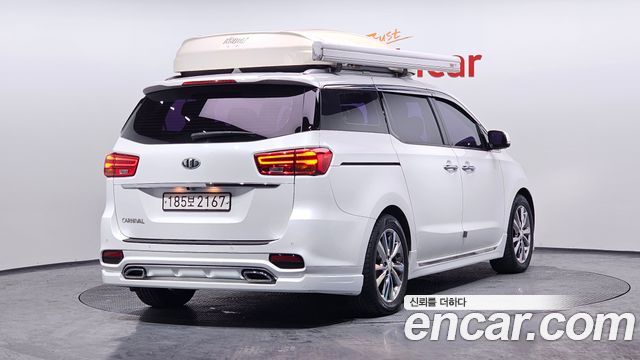Kia Canival 2019 — photo 2