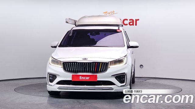 Kia Canival 2019 — photo 3