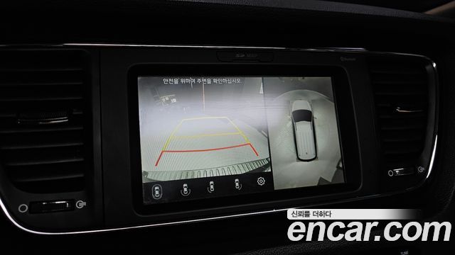 Kia Canival 2019 — photo 15