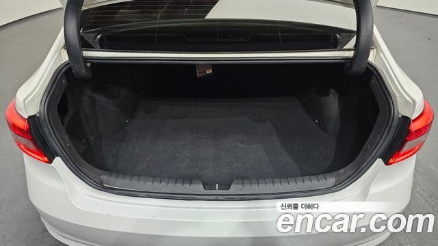 Hyundai Sonata 2017 — photo 20