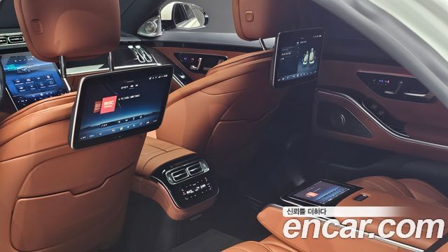 Mercedes-Benz S-Class 2022 — photo 18