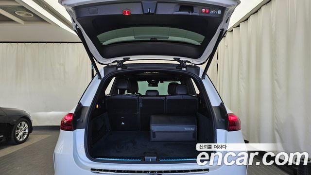 Mercedes-Benz GLE-Class 2025 — photo 20