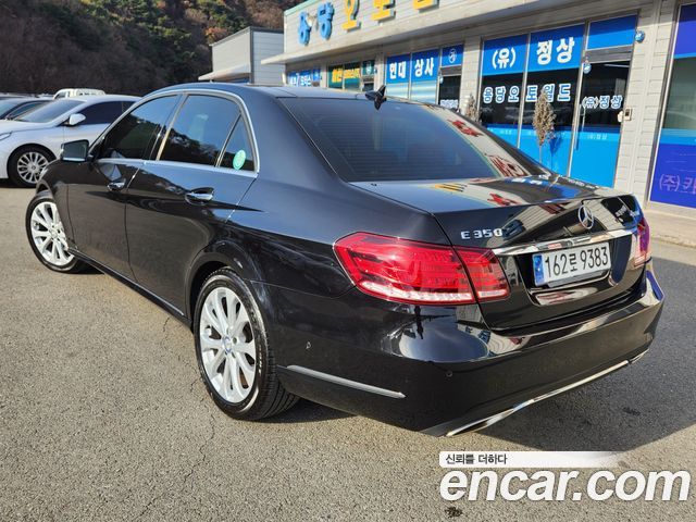 Mercedes-Benz E-Class 2014 — photo 4