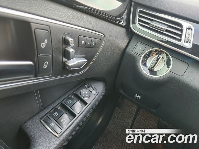 Mercedes-Benz E-Class 2014 — photo 14