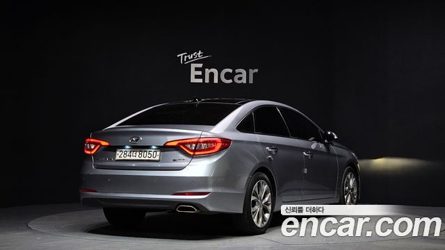 Hyundai Sonata 2017 — photo 2