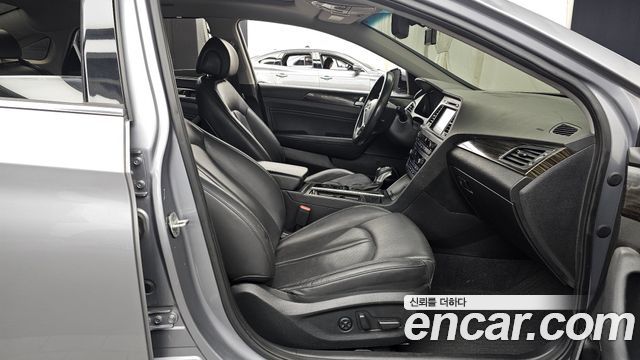 Hyundai Sonata 2017 — photo 11