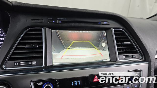 Hyundai Sonata 2017 — photo 15