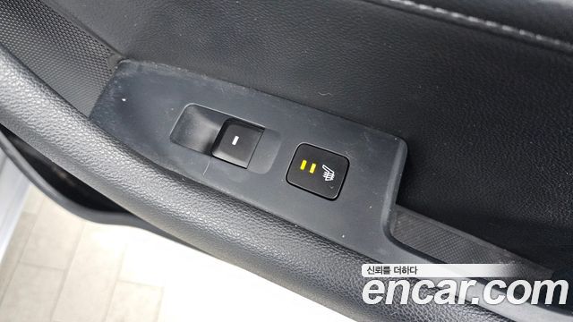 Hyundai Sonata 2017 — photo 19