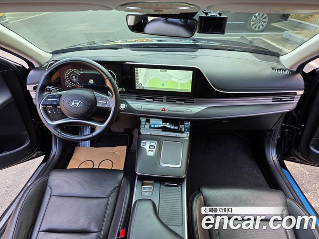 Hyundai Grandeur 2022 — photo 8