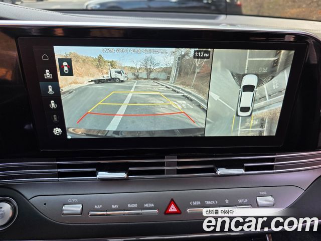 Hyundai Grandeur 2022 — photo 13