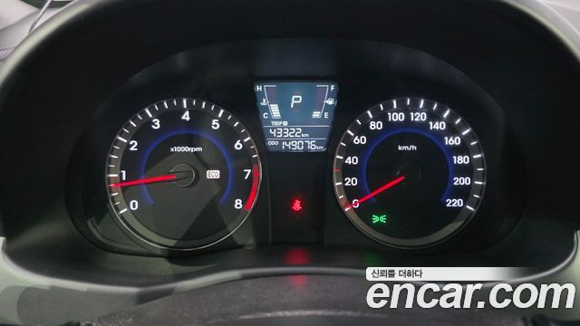 Hyundai Accent 2014 — photo 8