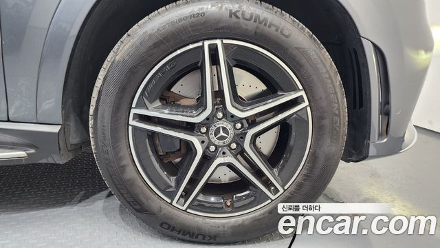 Mercedes-Benz GLE-Class 2021 — photo 5