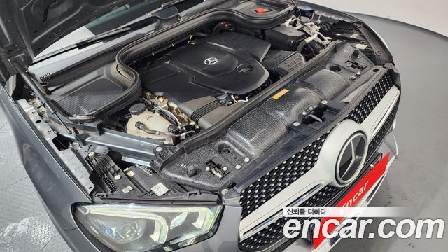 Mercedes-Benz GLE-Class 2021 — photo 6