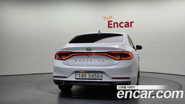 Hyundai Grandeur 2018 — photo 4