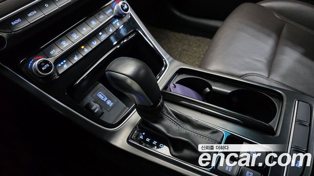 Hyundai Grandeur 2018 — photo 9