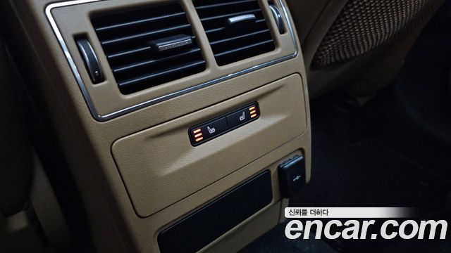 Jaguar F-PACE 2021 — photo 18