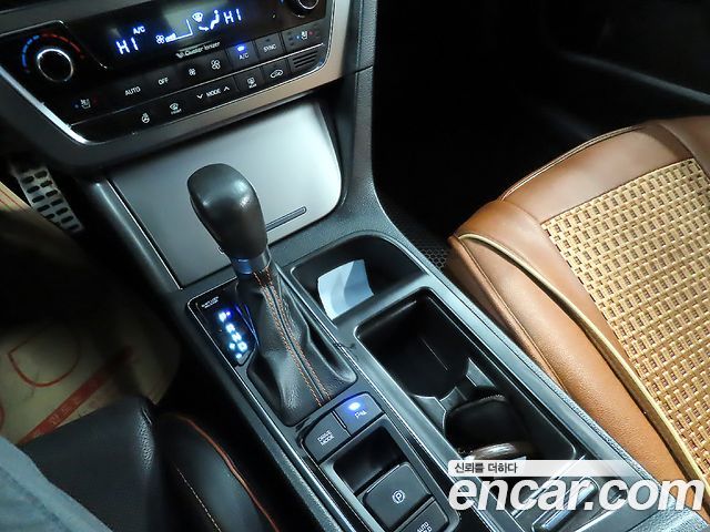 Hyundai Sonata 2017 — photo 14