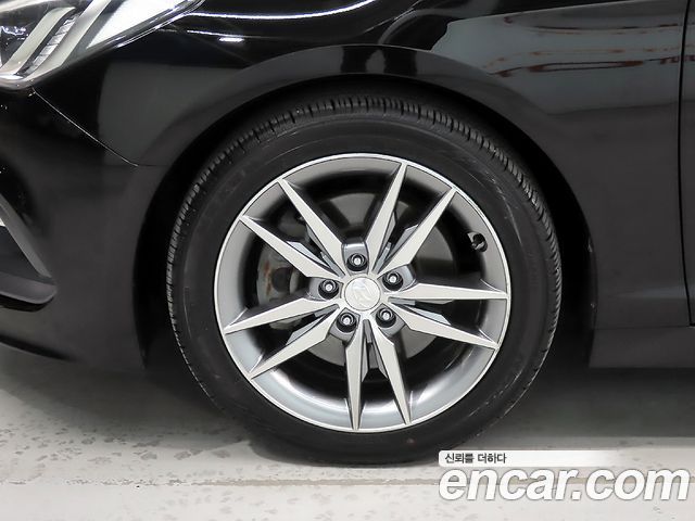 Hyundai Sonata 2017 — photo 18