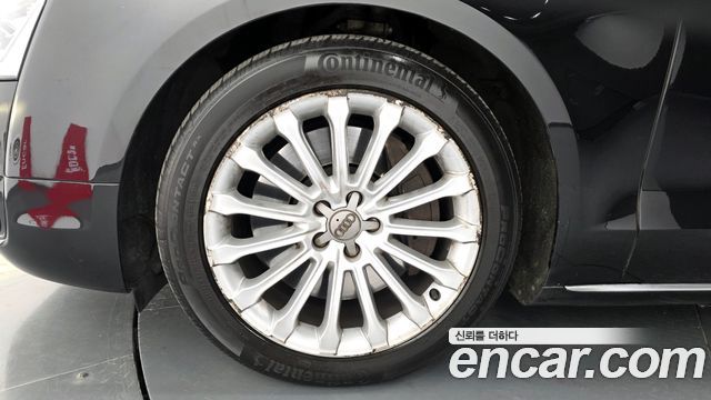 Audi A8 2013 — photo 5