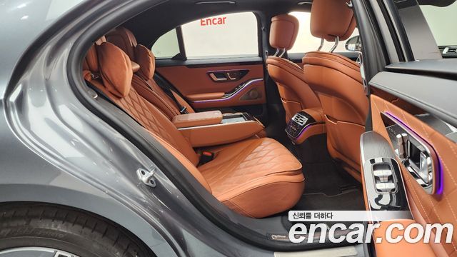Mercedes-Benz S-Class 2022 — photo 12