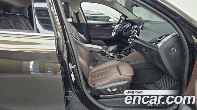 BMW X4 2020 — photo 11
