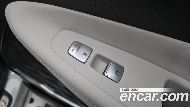 Hyundai Santafe 2021 — photo 19