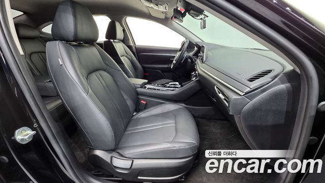 Hyundai Sonata 2021 — photo 10