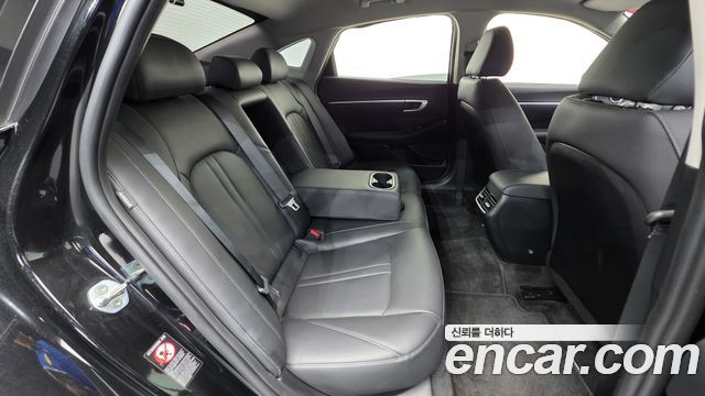 Hyundai Sonata 2021 — photo 20