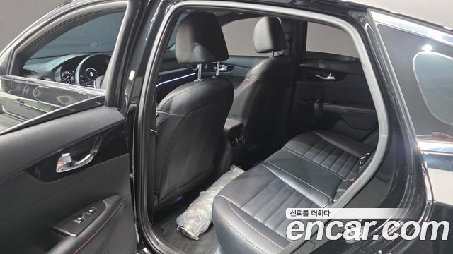 Kia K3 2024 — photo 11