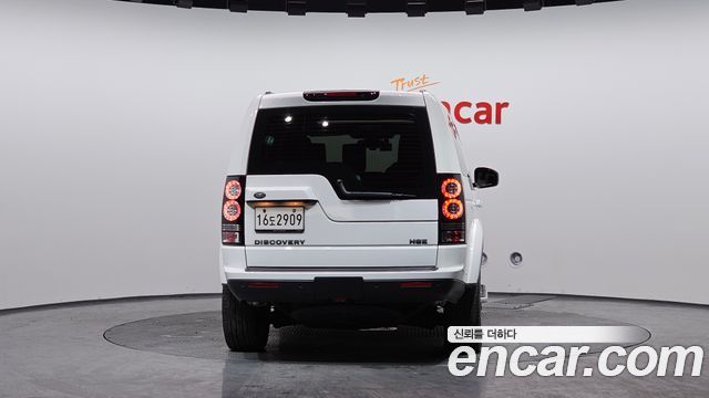 Land Rover Discovery 2016 — photo 4