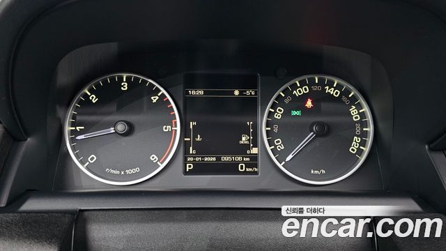 Land Rover Discovery 2016 — photo 8