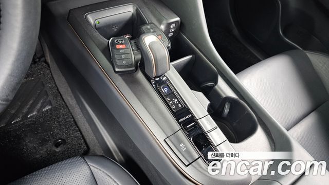 Toyota Crown 2023 — photo 9