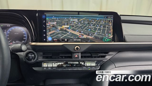 Toyota Crown 2023 — photo 15